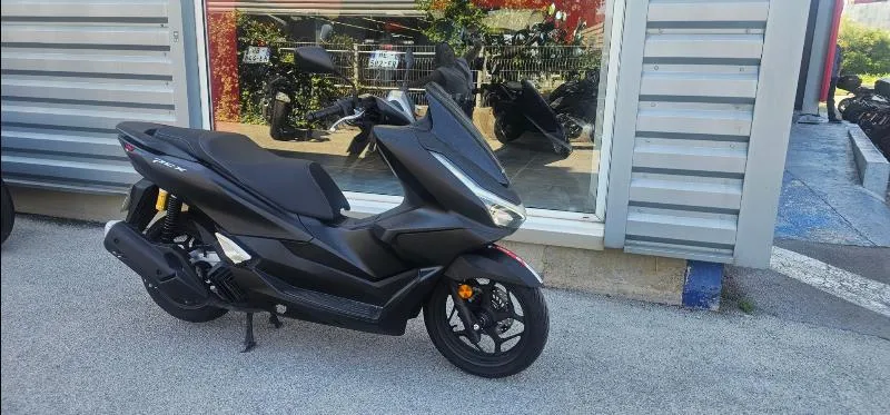PCX 125