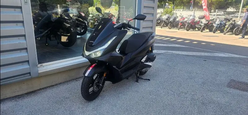 PCX 125