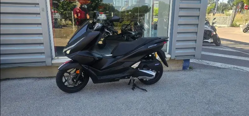 PCX 125