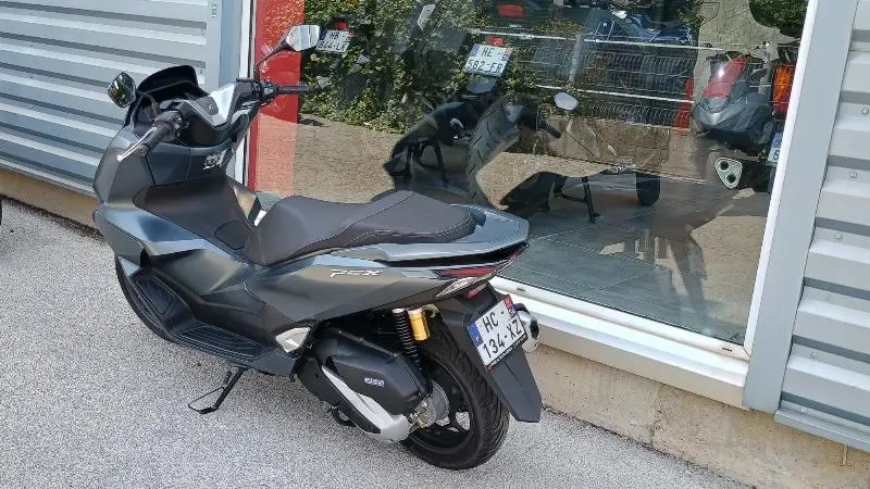 PCX 125