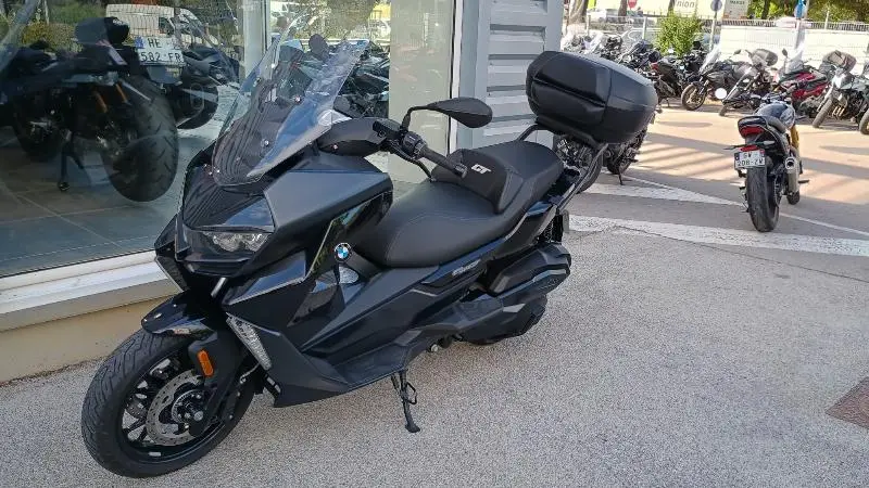C 400 GT