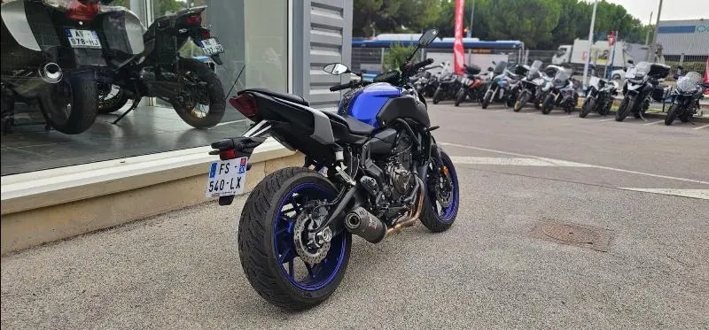MT07
