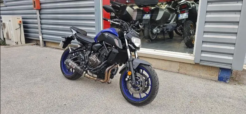 MT07
