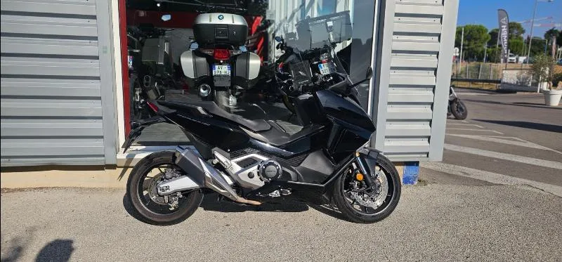 NSS FORZA 750