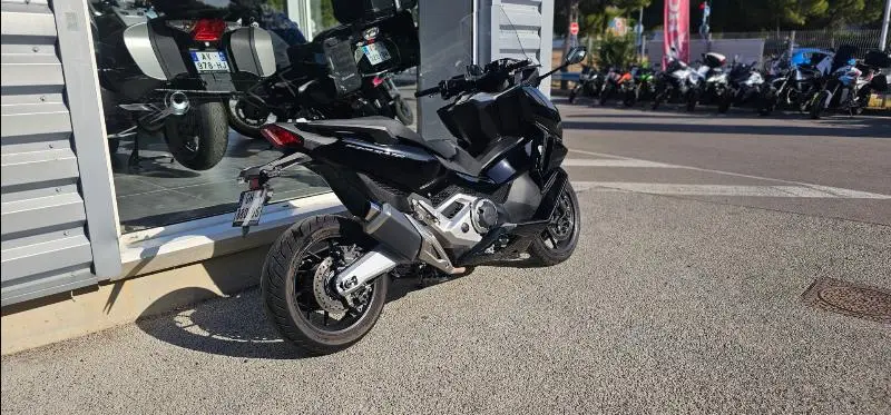 NSS FORZA 750