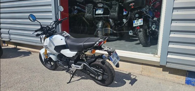 MSX 125 Grom