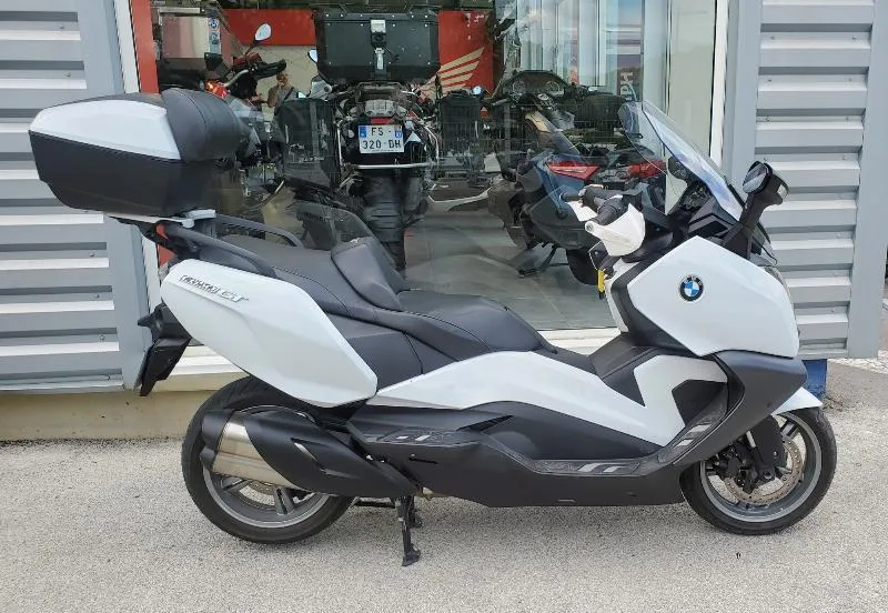 C 650 GT