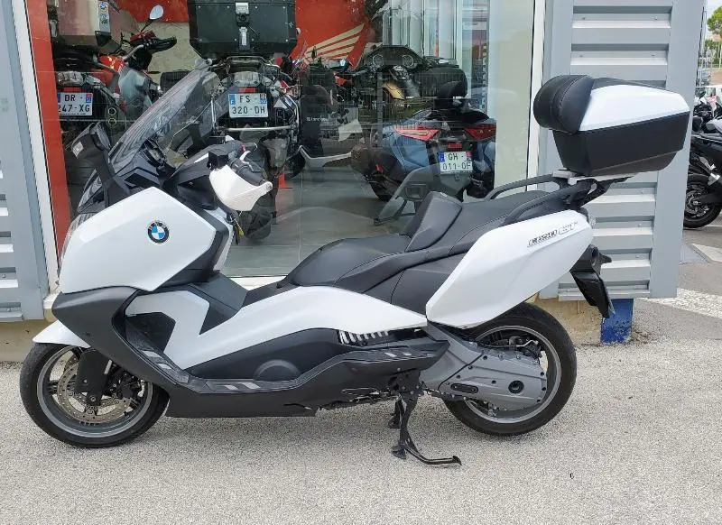 C 650 GT