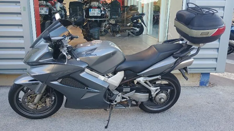 VFR 800 VTEC