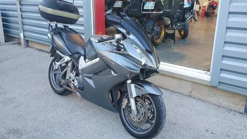 VFR 800 VTEC
