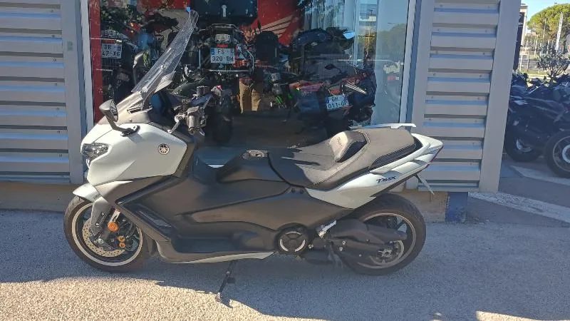 XP TMAX 560 TECH MAX