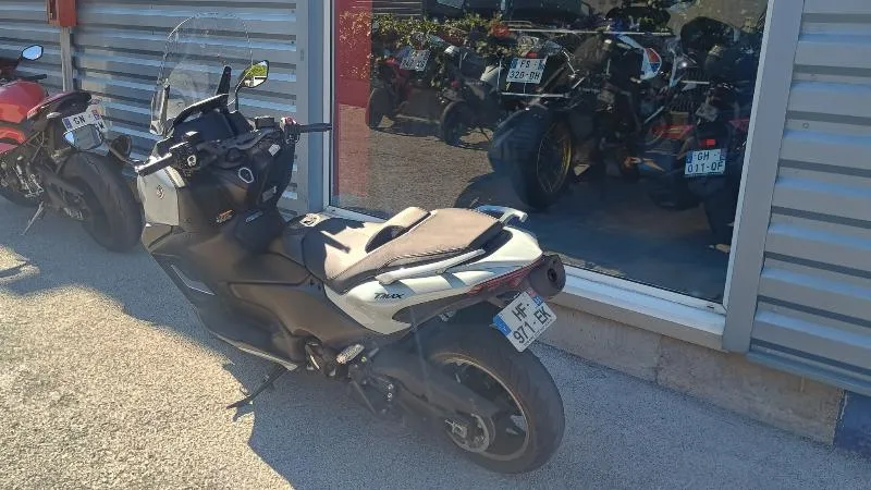 XP TMAX 560 TECH MAX