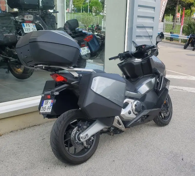 NSS FORZA 750