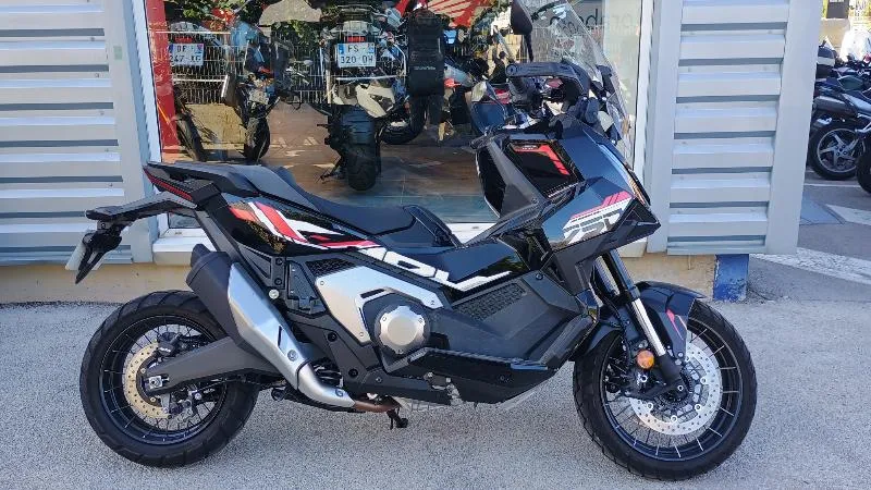 XADV 750 DCT