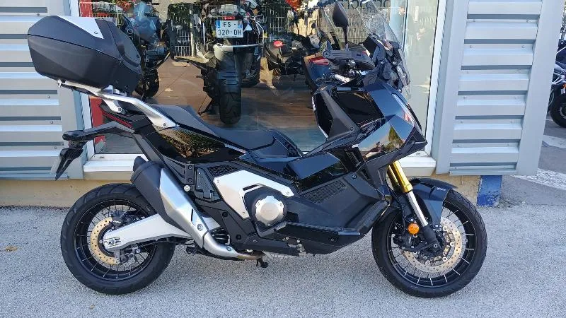 XADV 750 DCT