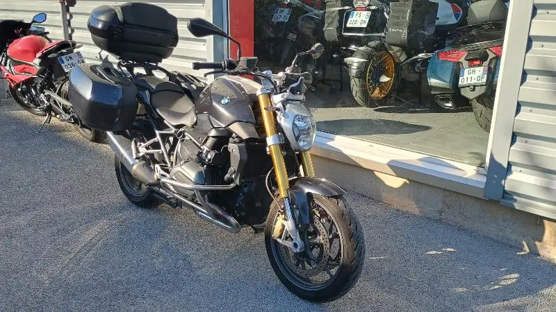R 1200 R
