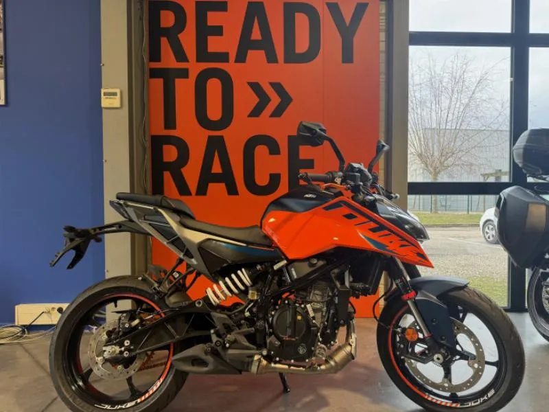 125 DUKE