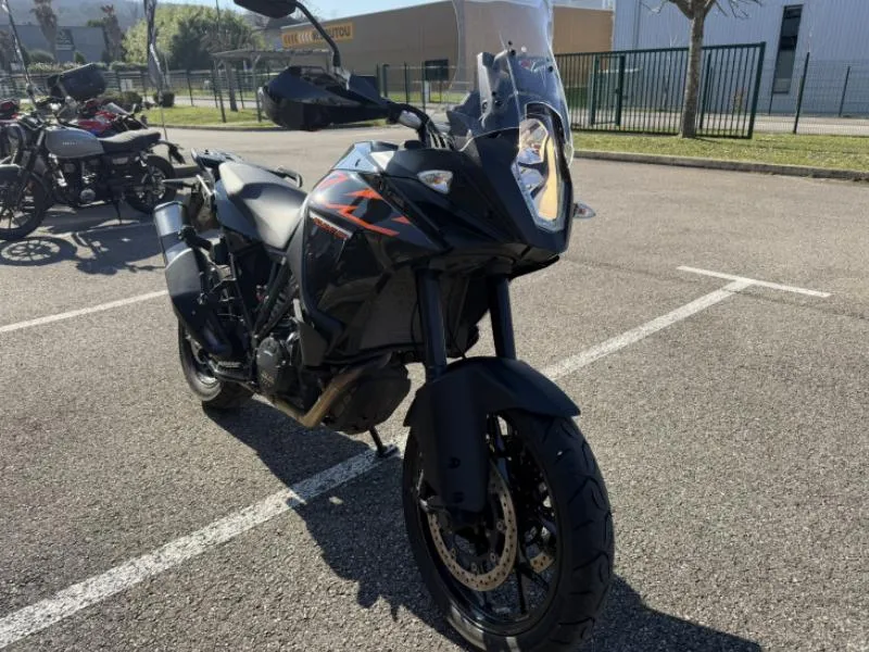 1090 ADVENTURE