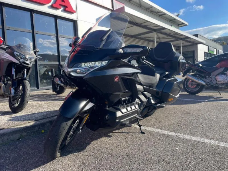 GL1800 GOLDWING