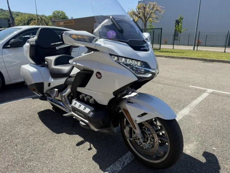 GL1800 GOLDWING
