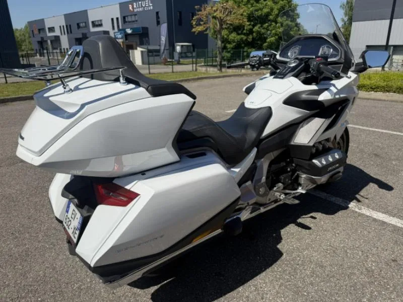 GL1800 GOLDWING