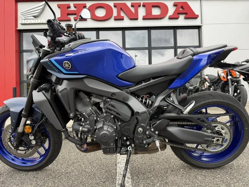 MT09  YAMT
