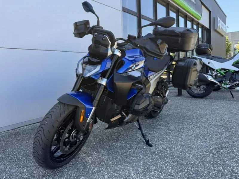 R1300R