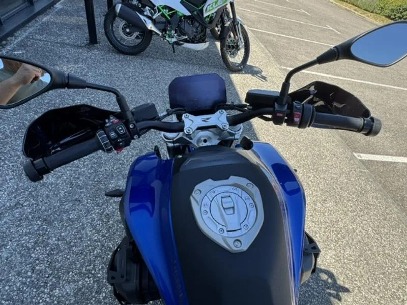 R1300R