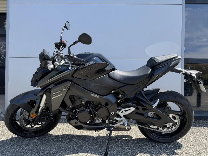 GSXS 950