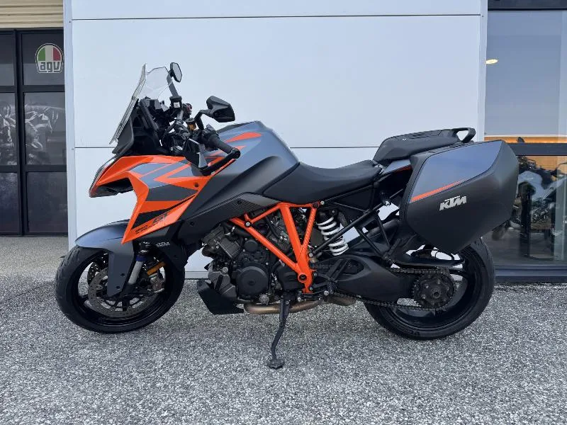 1290 SUPER DUKE GT