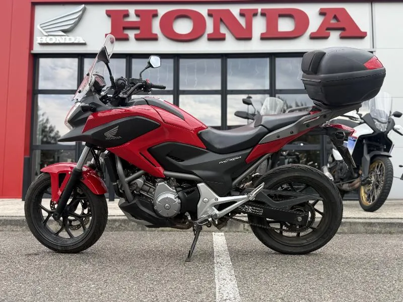 NC 700 X