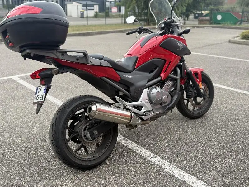 NC 700 X
