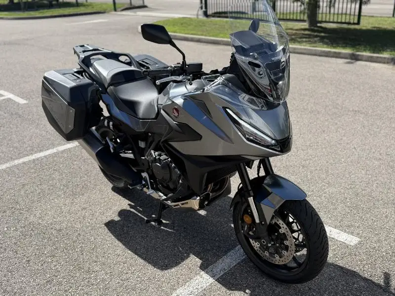 NT 1100