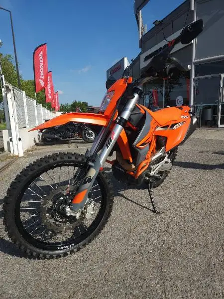 690 ENDURO R 2023