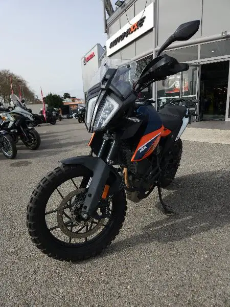 390 ADVENTURE