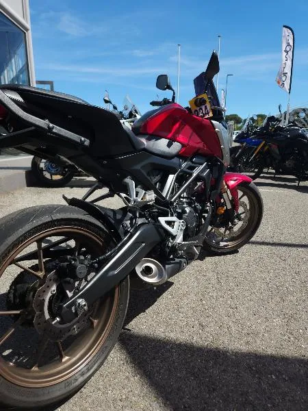 CB 125