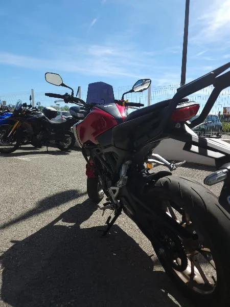 CB 125