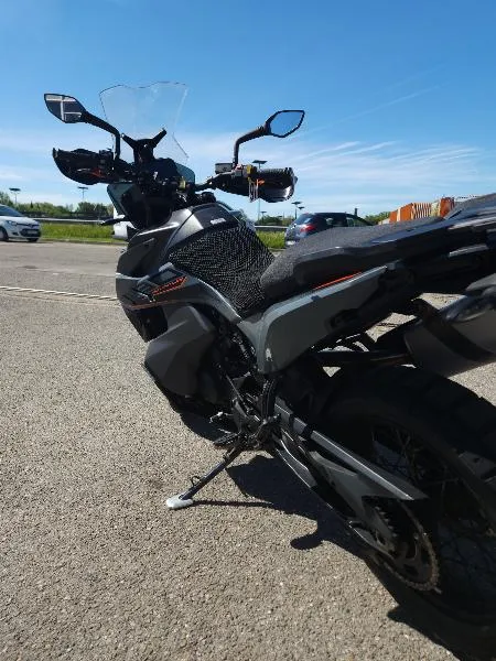 890 ADVENTURE