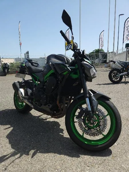 Z 900