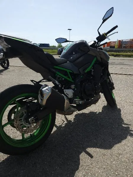 Z 900