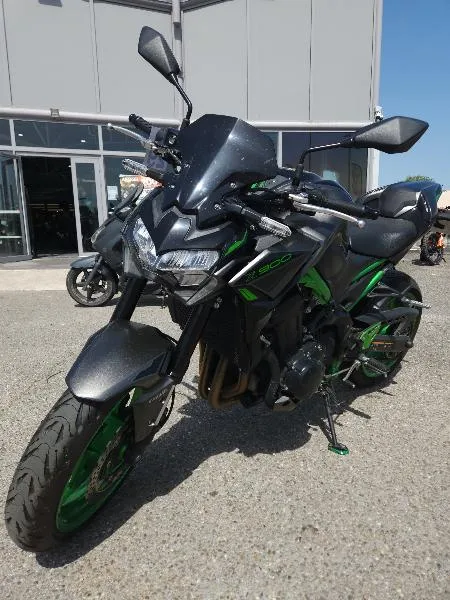 Z 900