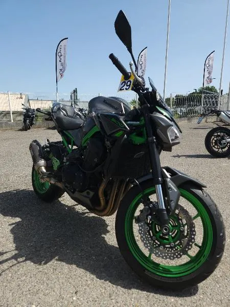 Z 900