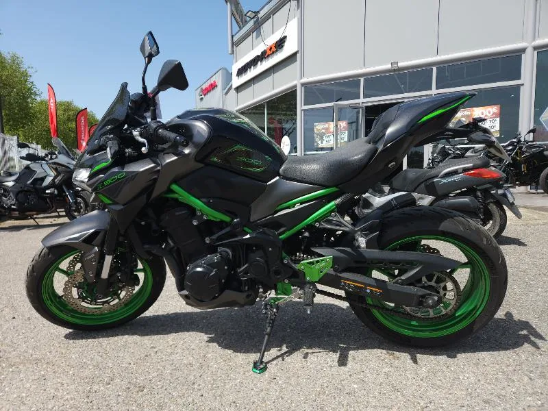 Z 900
