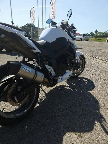 GSR 750