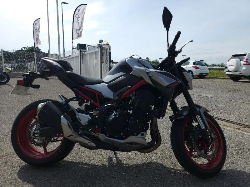 Z 900