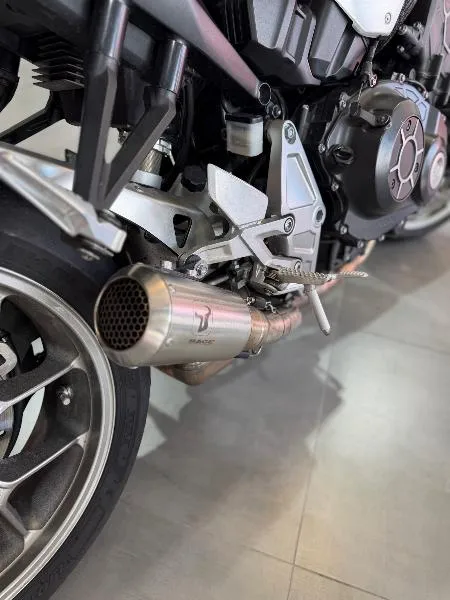 CB 1000 R