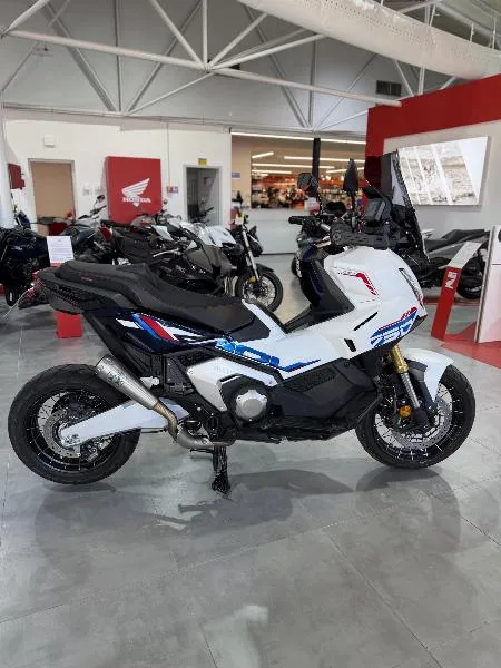 XADV