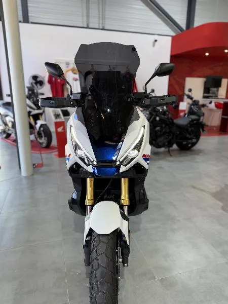 XADV