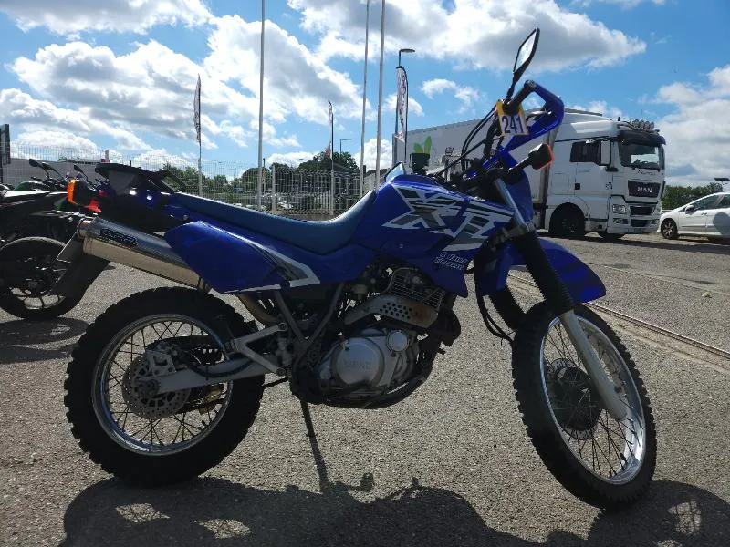 XT600E