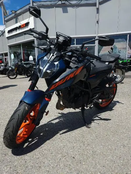 125 DUKE ABS